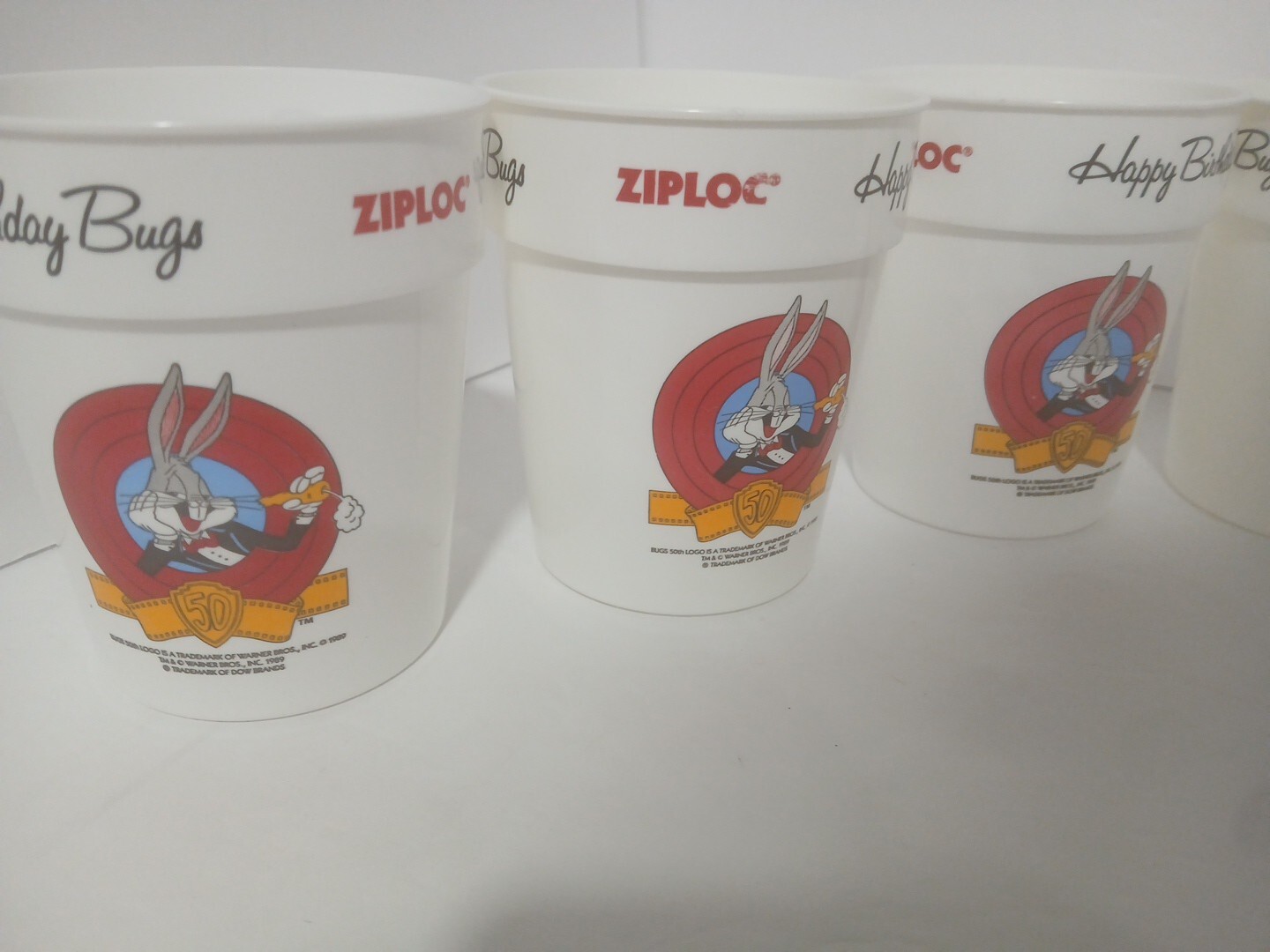 VINTAGE 1989 Ziploc Looney Tunes Bugs Bunny Birthday Cup Set of 4