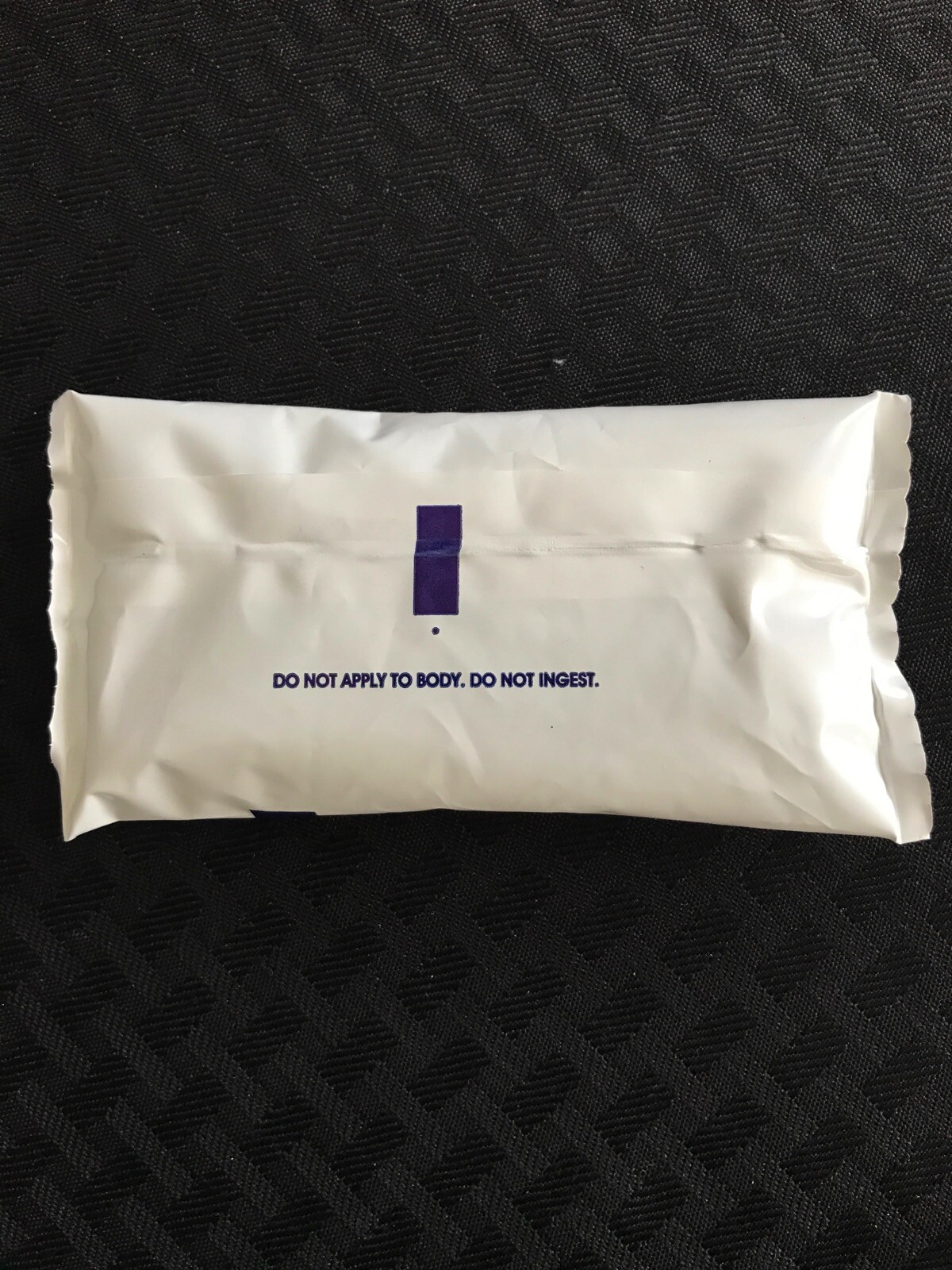 (80) ULINE Reuseable 3oz. Gel Cold Packs 5”L x 23/4”W x 3/4”H Non