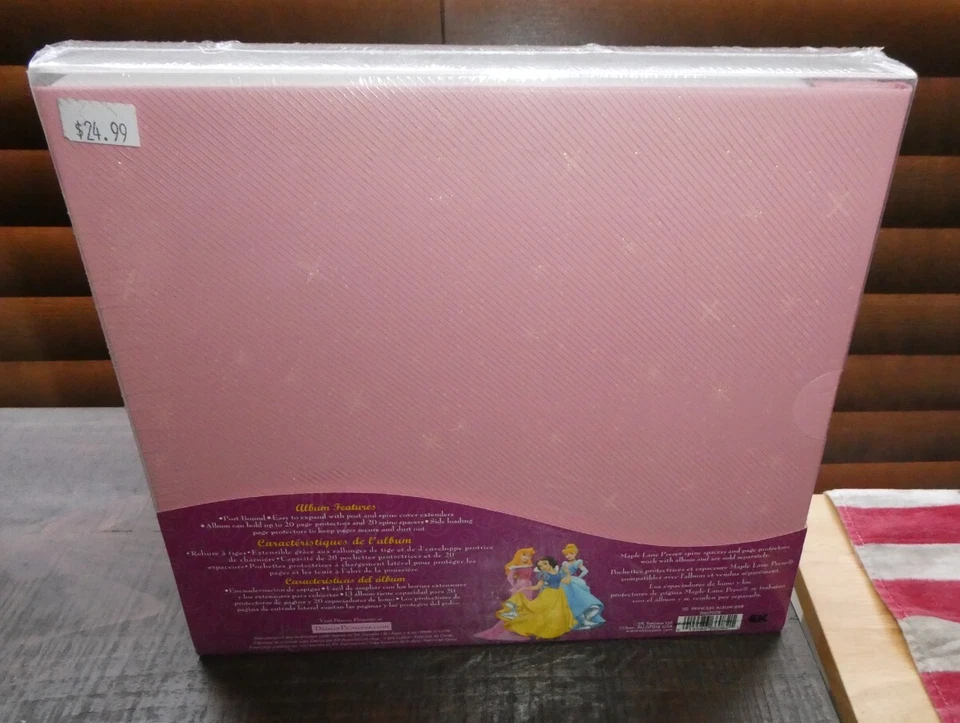 Álbum de recortes Disney Princess 8 X 8, nuevo en paquete Foto 2 de 2