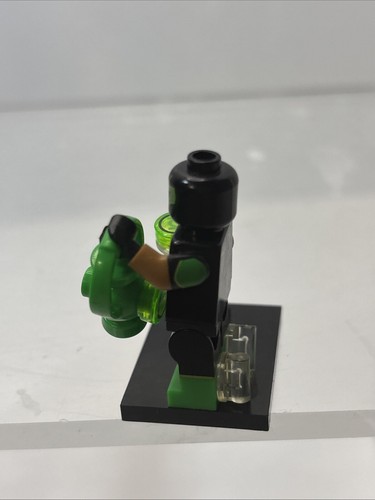 LEGO DC Minifigures - Series 1 (71026): Simon Baz/Green Lantern (2020) - Picture 4 of 4