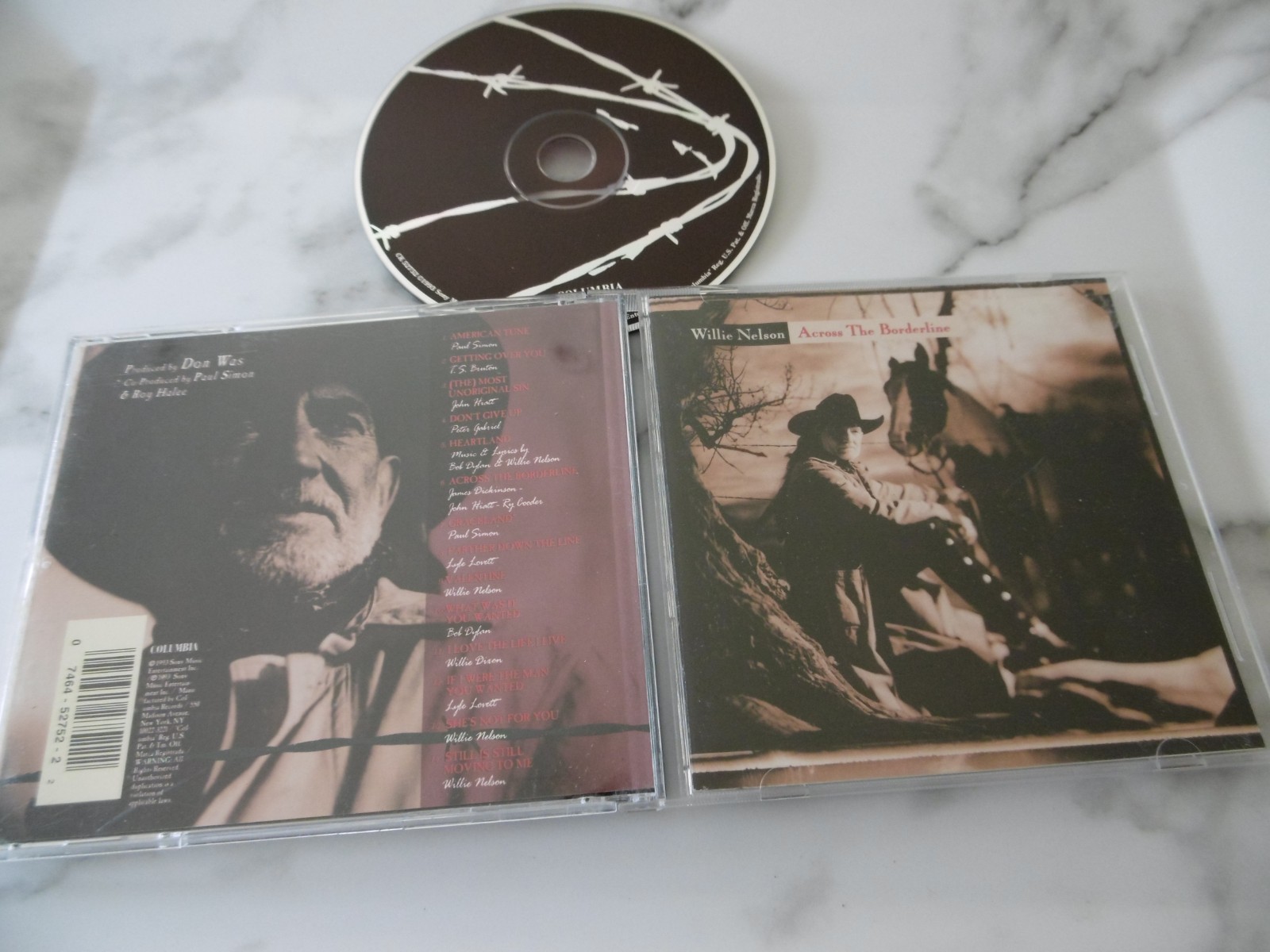 WILLIE NELSON ACROSS THE BORDERLINE CD AMERICAN TUNE DON'T GIVE UP GRACELAND