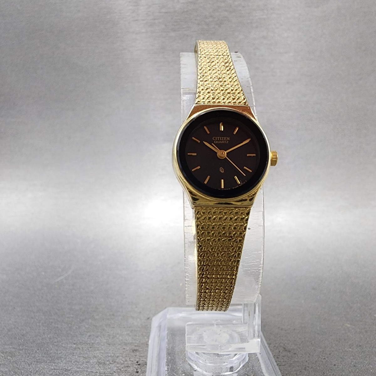 Citizen Watch Women 18mm Black Dial Gold Tone Round 5930 