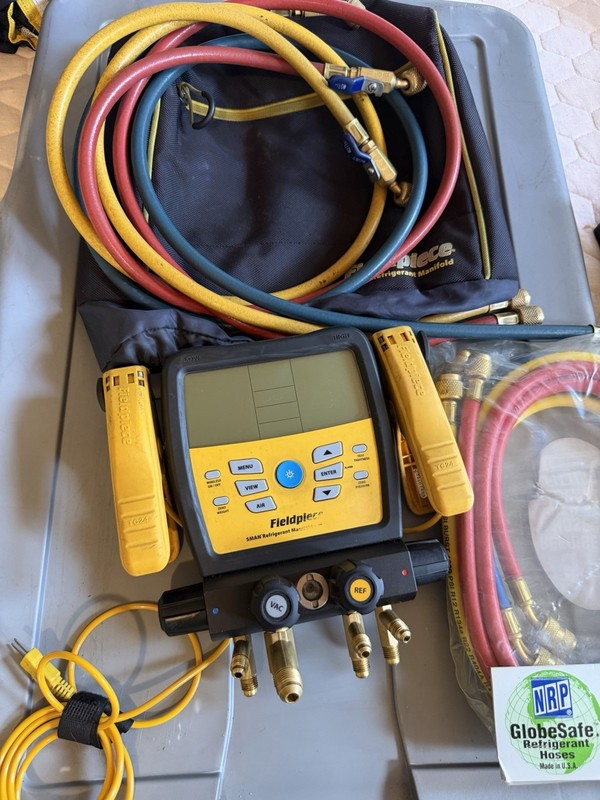 Fieldpiece SM480V 4-port SMAN Refrigerant Manifold With Micron Gauge HVACR