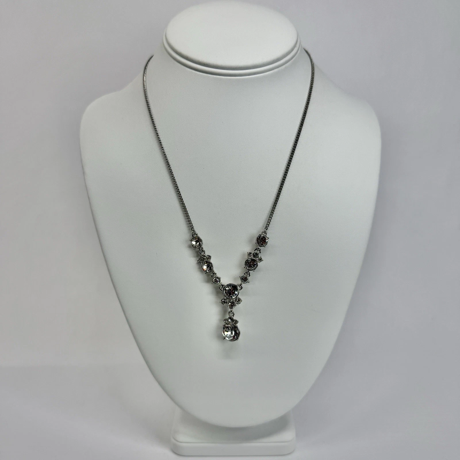 GIVENCHY Swarovski Crystal Y-Drop Silver Tone Vintage Necklace Jewelry N515