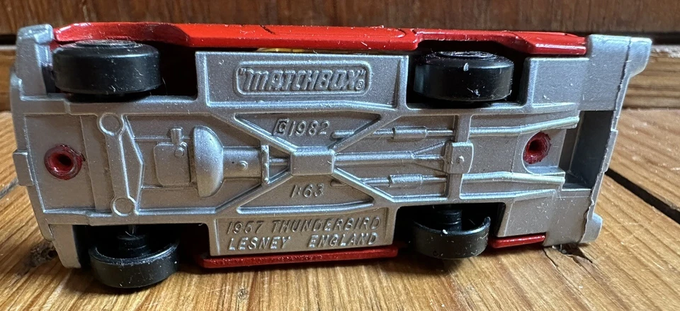 Matchbox Lesney England 1957 Thunderbird 1982 Rot Cabrio - Bild 2 von 4