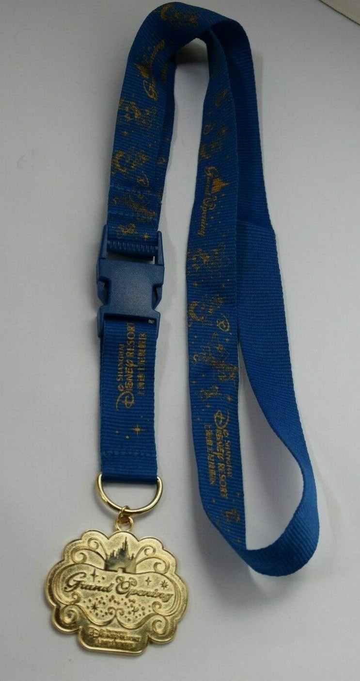 2016 Disney Shanghai Disney Resort Lanyard Limited Release Grand Opening Medal