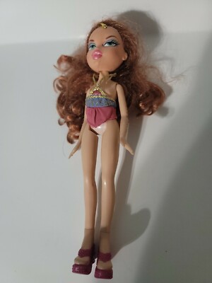 Bratz doll Yasmin With Henna Tattoo On Her Arms 2001 Rare Pre-owned .