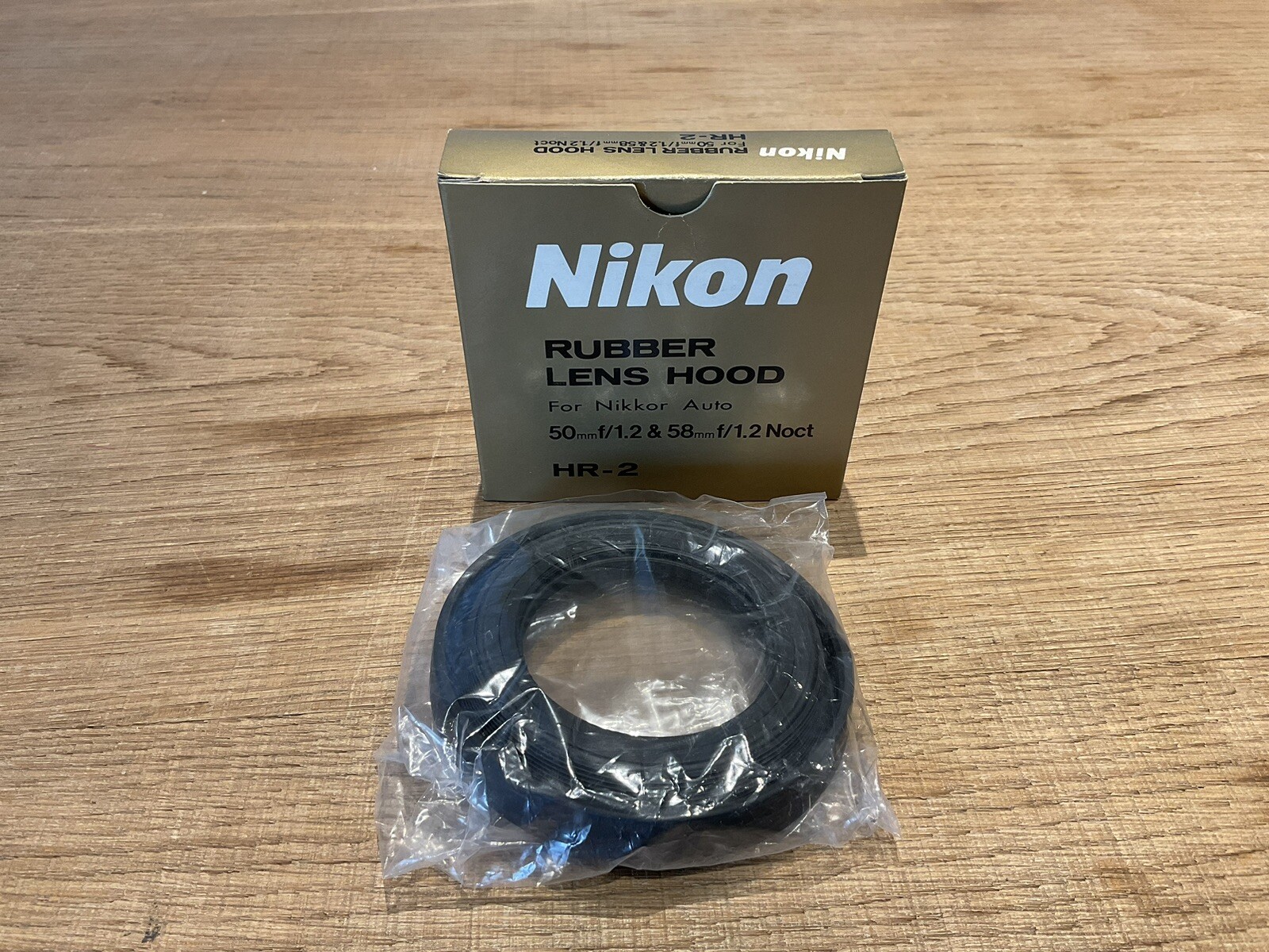 Nikon HR-2 Paraluce Gomma lens hood rubber Nikkor 58/1,2 Noct 50/1,2