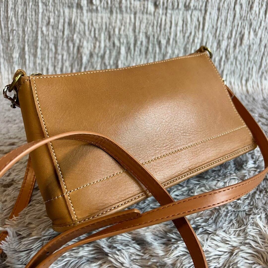 Authentic COACH Vintage Old Coach Shoulder Bag Accessory Authentic COACH Vintage Old Coach Shoulder Bag Accessory