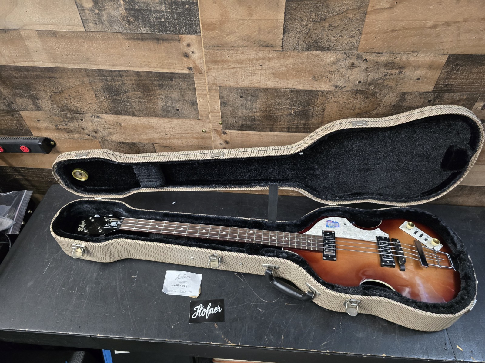 Hofner Bass HI-Series 4-String Violin Bass Sunburst Ed Sullivan Show W  /  Case