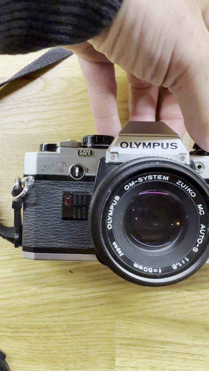 Vintage Olympus OM10 OM-10 SLR Film Camera with Zuiko MC Auto-S