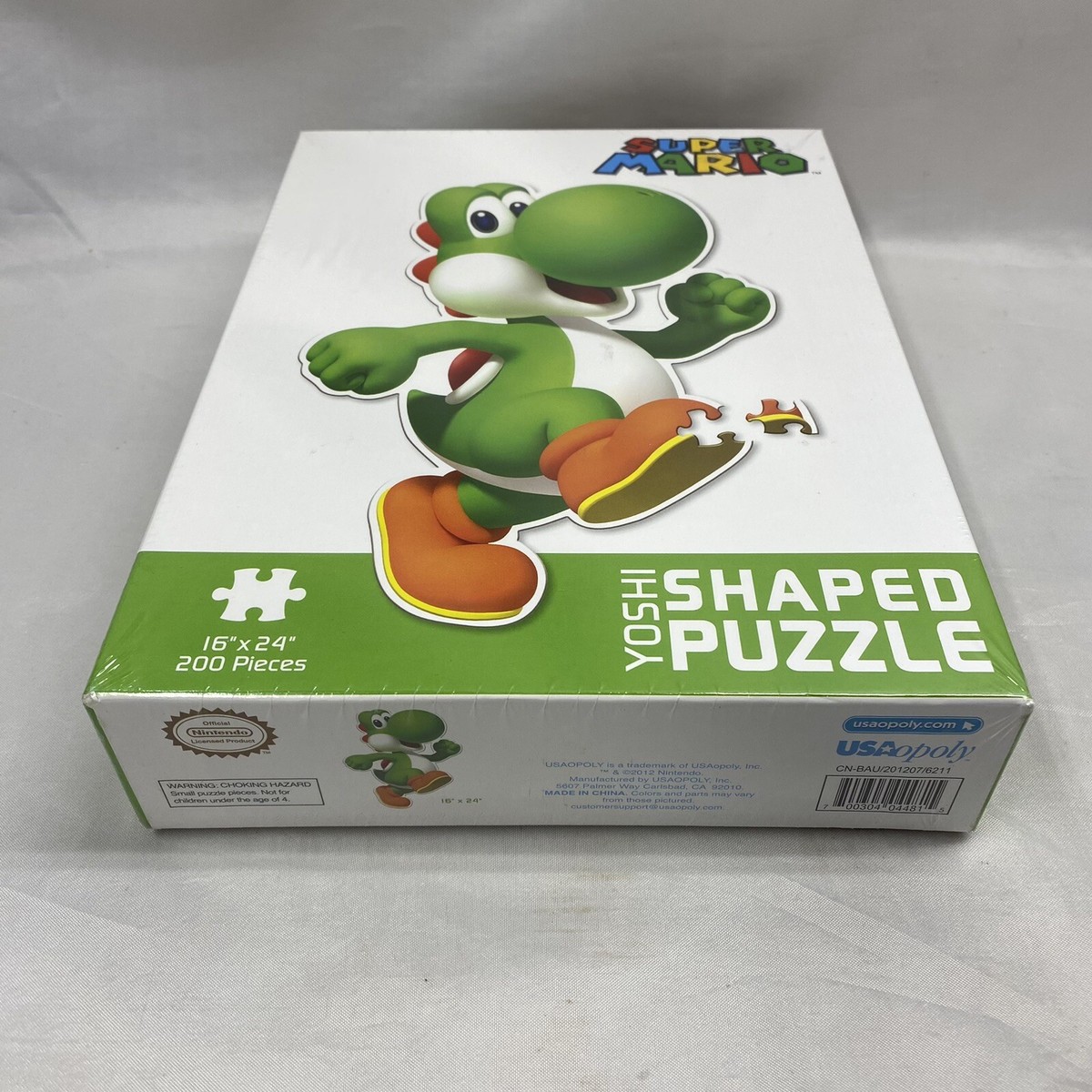 NIB Yoshi Shaped Puzzle 200 Pieces Nintendo Super Mario 16