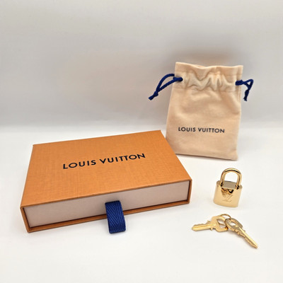 Brand New Louis Vuitton Lock and 2 Keys #308 Dustbag Orange Box 