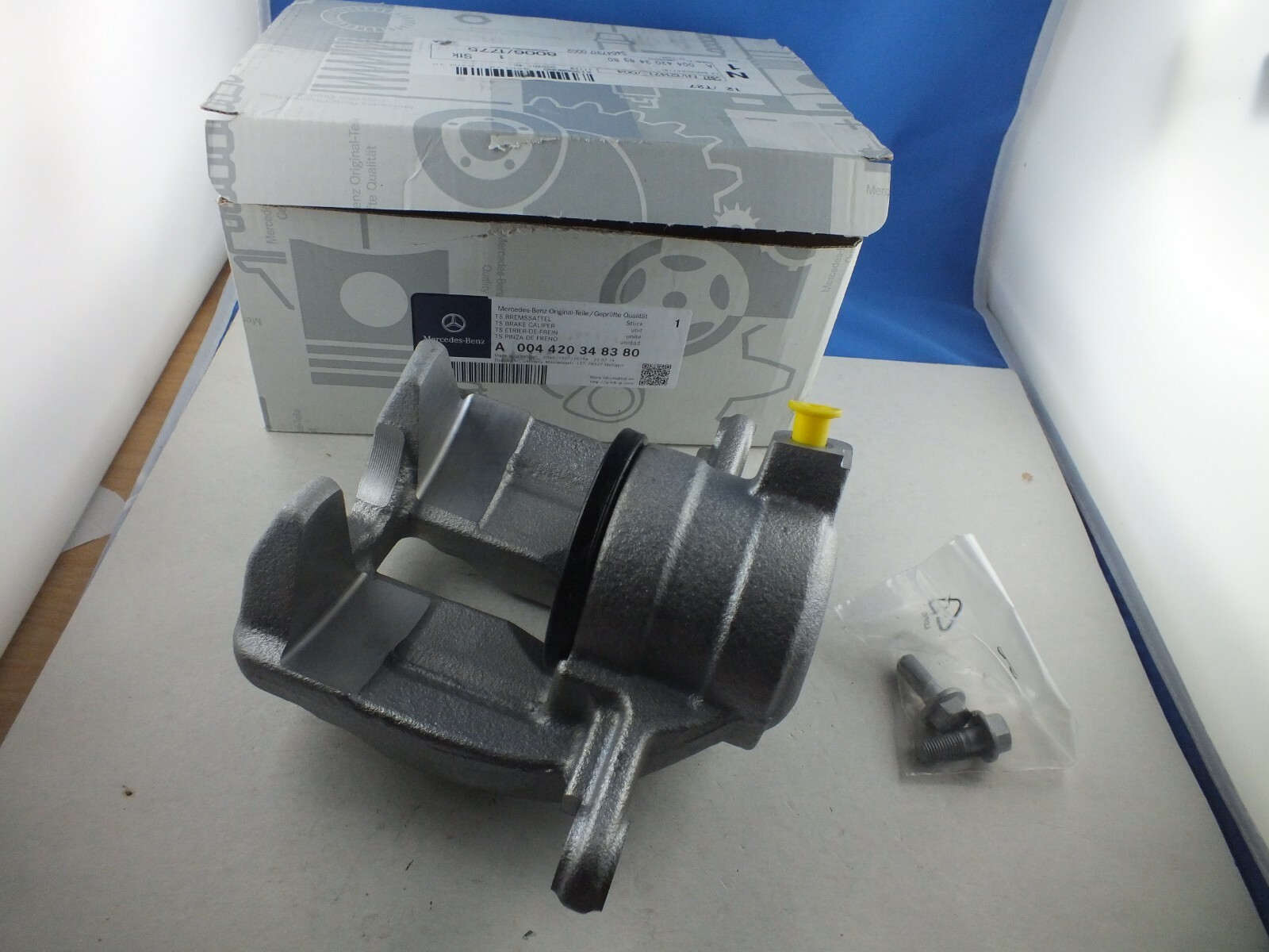 新品 メルセデスベンツ スーツケース 機内持込可 キャリーケース