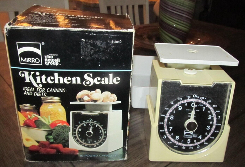 Vintage Mirro The Newell Group 10lb Analog Kitchen Food Canning Scale w/ Box