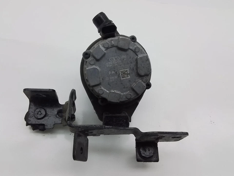 Citroen BERLINGO MOD.2012- Bomba de agua adicional bomba de agua 0392024024 Foto 3 de 4