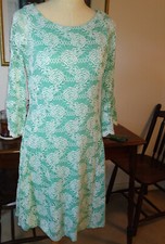 Rabbit Rabbit Designs Green White Lace Bell Sleeve Stretch Lined Dress size 12