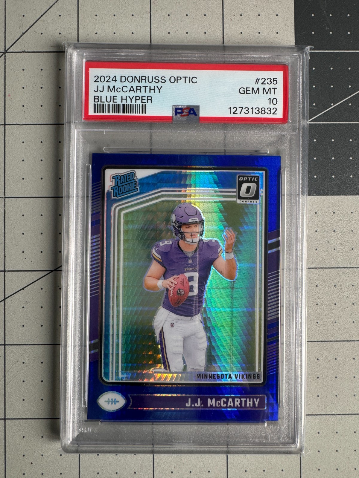 2024 PANINI DONRUSS OPTIC BLUE HYPER #235 JJ MCCARTHY ROOKIE RC PSA 10