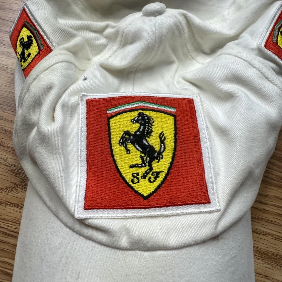 Gorra Scuderia Ferrari con correa trasera blanca roja bandera italiana F1 carreras para hombre grande Foto 3 de 4