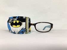 Eye patch for children and adults with lazy eye. Reusable non adhesive patch 