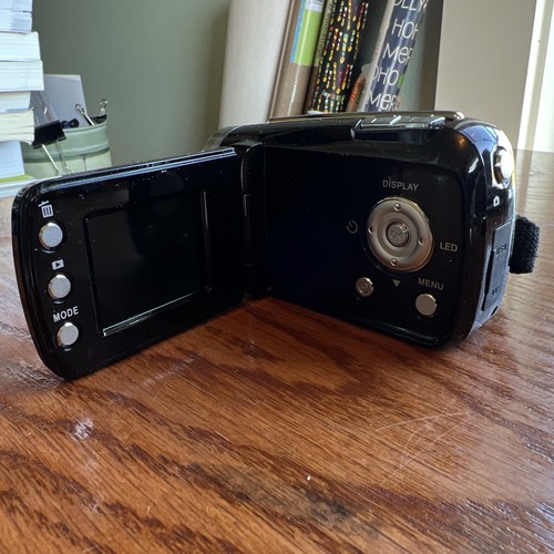 Vivitar Dvr508nHd Digital Video Camera - Picture 2 of 8