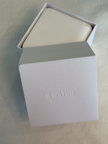 Original White Plastic BOX ONLY EMPTY For a Original Apple Watch