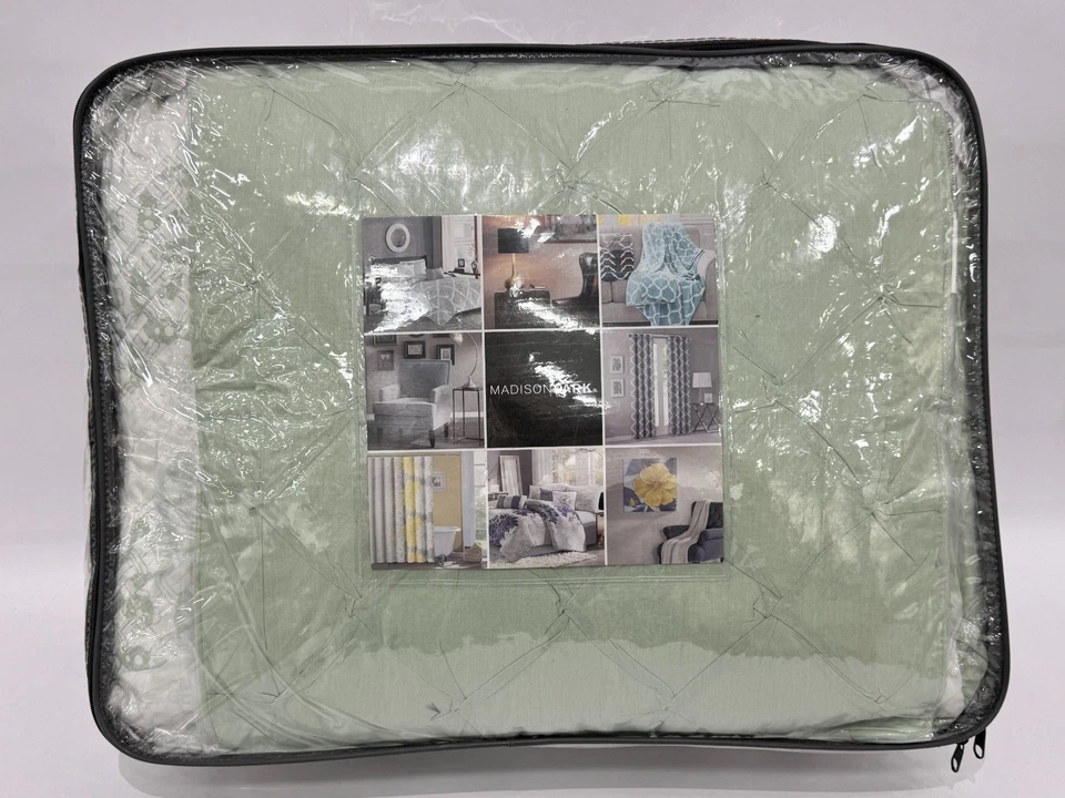 Madison Park 6-Piece King/Cal King Green Bold Paisley Pattern Soft Quilt Set NEW - Image 3 of 3