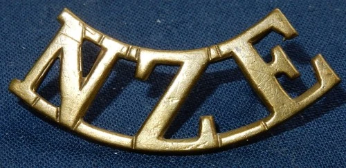 WW1 NZE NEW ZEALAND ENGINEERS MILITARY SHOULDER TITLE BADGE WORLD WAR I