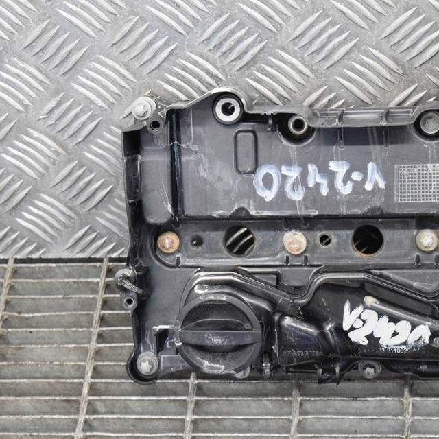 VOLVO XC60 MK1 Engine Cylinder Head Valve Cover 31401505 2.4 Diesel