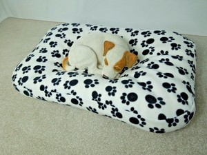 envelope dog bed