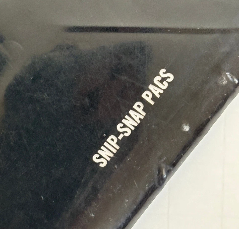 MAC BAGS - Clear - SNIP-SNAP PACS (SNIP SNAP PACKS) - VINTAGE/COLLECTIBLE - Image 3 of 4