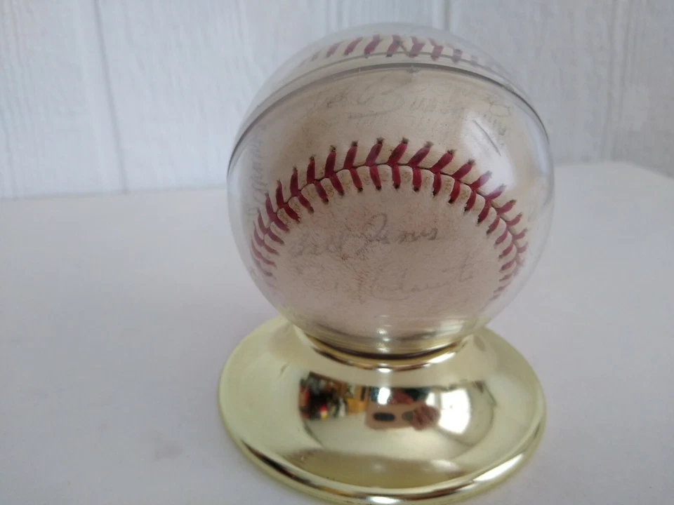 1964 Kansas City Athletics Team Signed Baseball George Alusik 25 + Autographs - Image 2 of 4