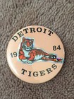 Detroit Tigers Ticket Stubs And Souvenir Pin — photo 5
