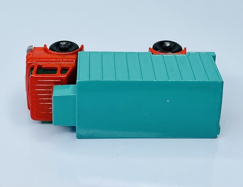 VINTAGE 1966 MATCHBOX LESNEY #44 GMC REFRIGERATOR TRUCK 1:64 ENGLAND - Picture 5 of 6