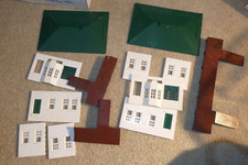 Lot of Vintage O Scale Plasticville Incomplete Passenger Station Buildings