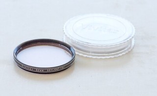 Vivitar 62mm Skylight (1A) Filter w/case