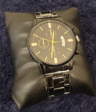 Quality Black Watch With Metal Strap Gold Dials