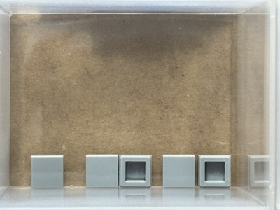 LEGO Parts - Light Bluish Gray Tile 1 x 1 - No 3070 - QTY 5