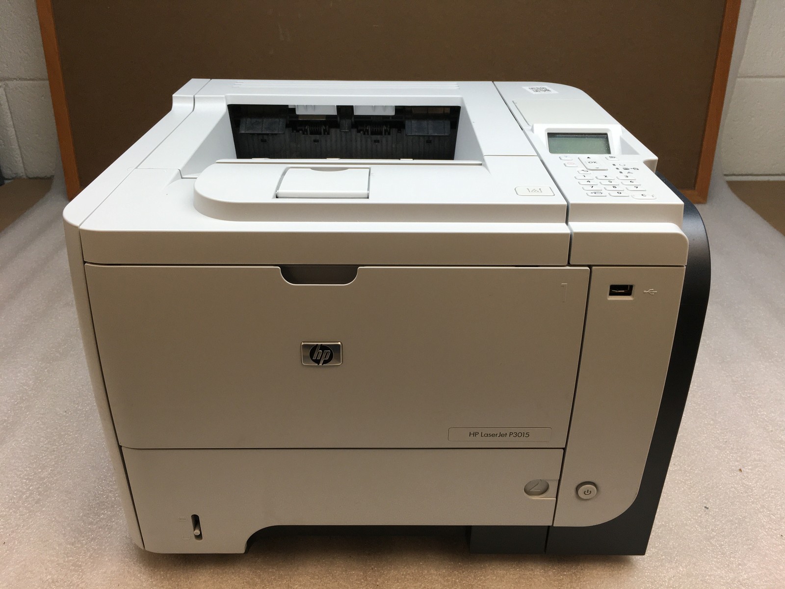 HP LaserJet P3015 Workgroup Laser Printer 57K Page count with toner Included