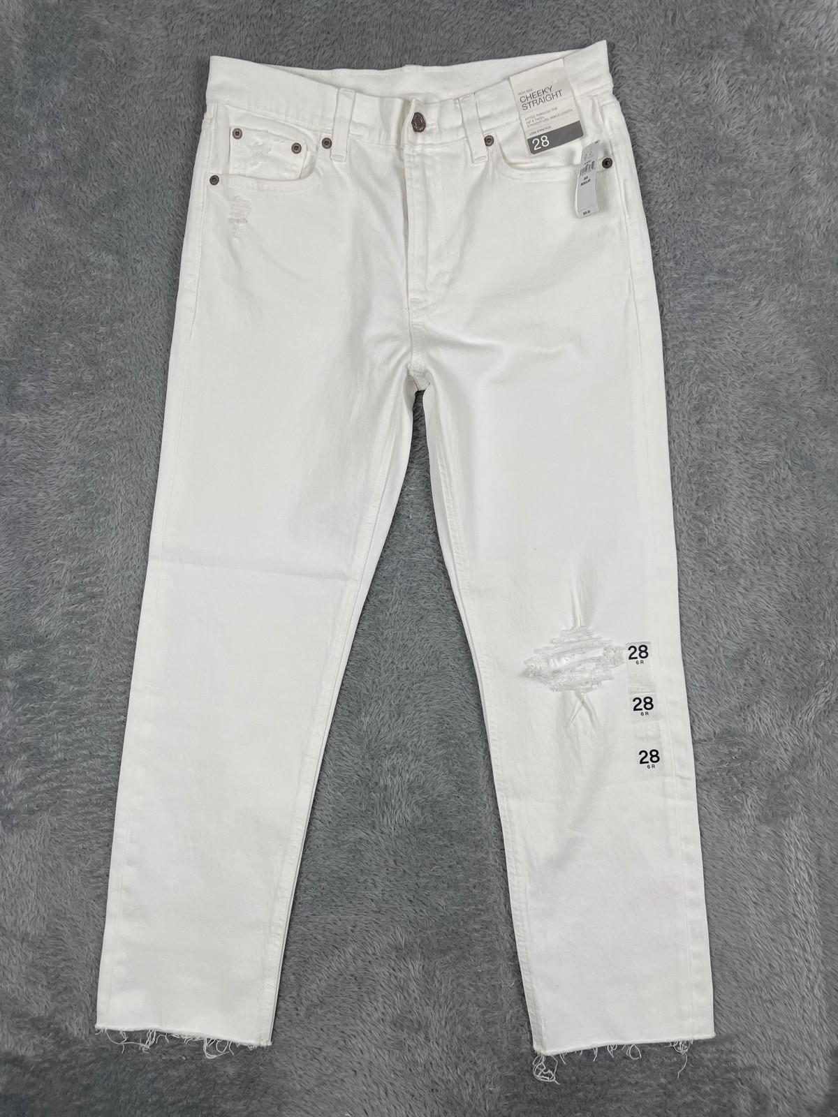 Womens 6 White Ankle Distressed Raw Hem