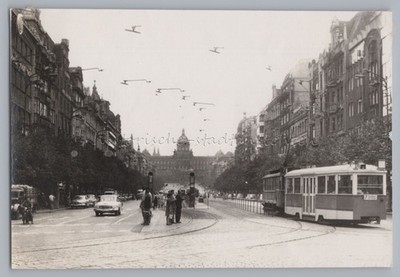 Prag Praha Tschechien 1961 - Wenzelsplatz Straßenbahn Streetlife - Foto 1960er