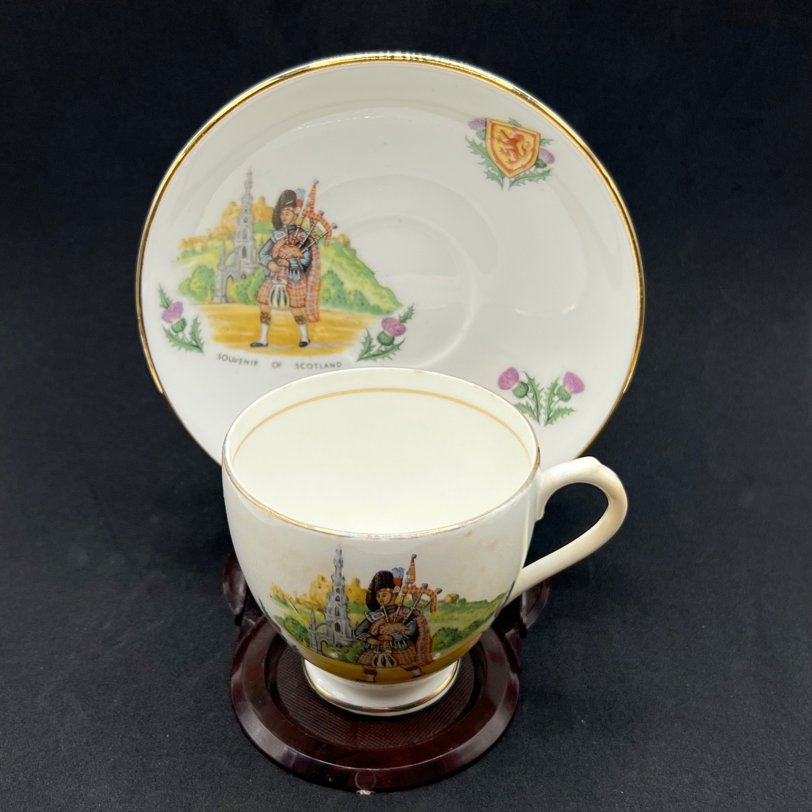 Vintage Royalty Fine Bone China Scotland Teacup Saucer Set Bagpiper Thistle Kilt