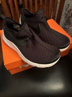 Women s Nike Aptare Black With Speckled Sole