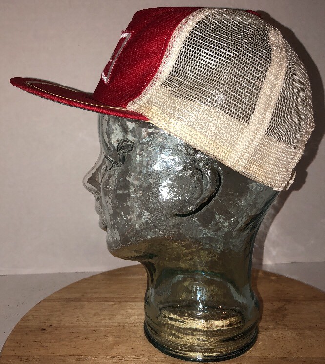 Casquette Vintage Budweiser – Snapback Camionneur Maille Rouge – Logo Bière – USA