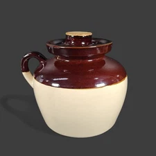 RRP Co. Roseville Ohio Stoneware 3 QT 1 Handled Bean Crock Pot Jar & Lid USA