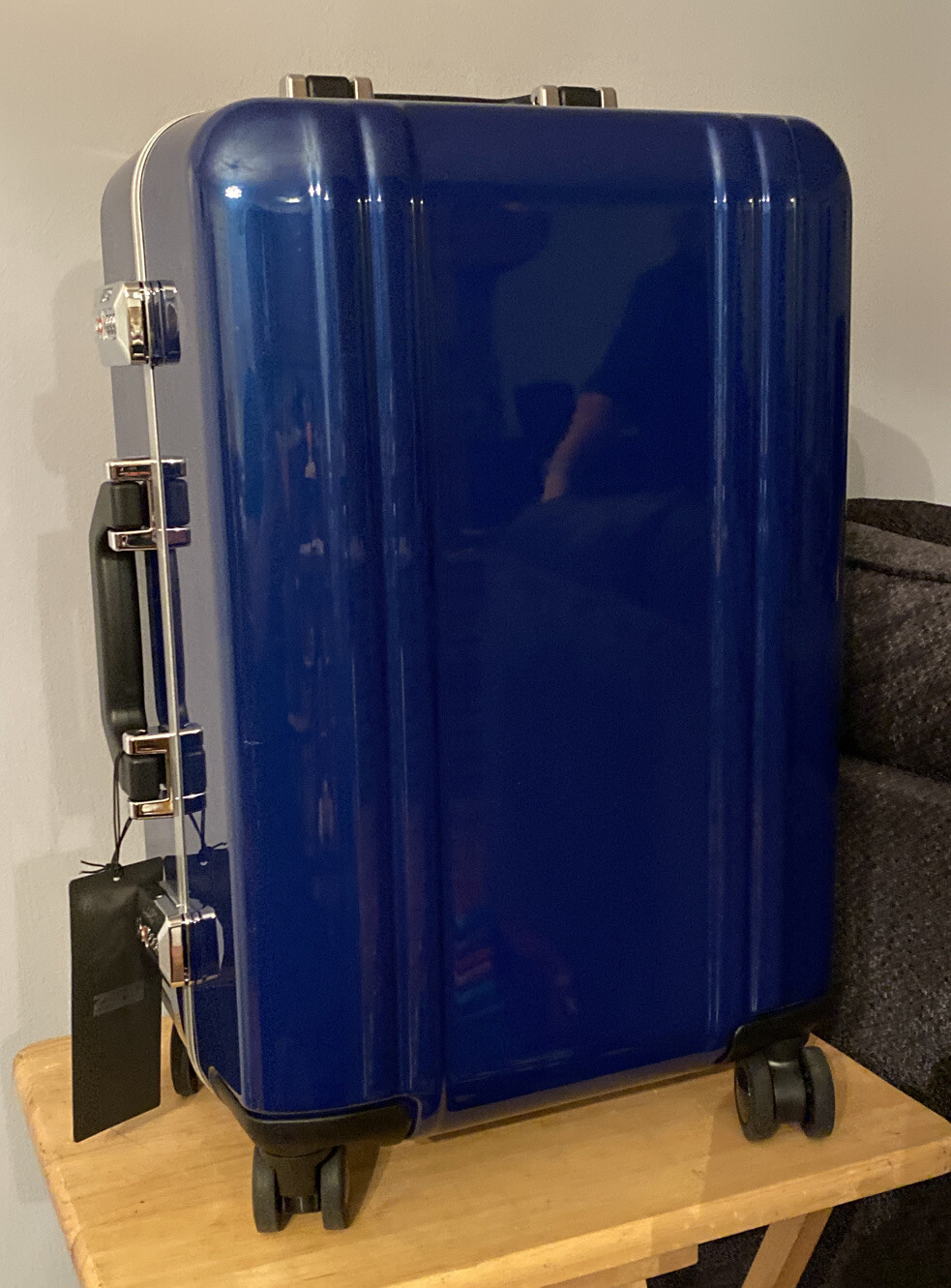 22 inch carry on spinner