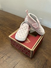 Vans Slip On V Crib Pink True White Checkerboard Infant Shoes Size 4