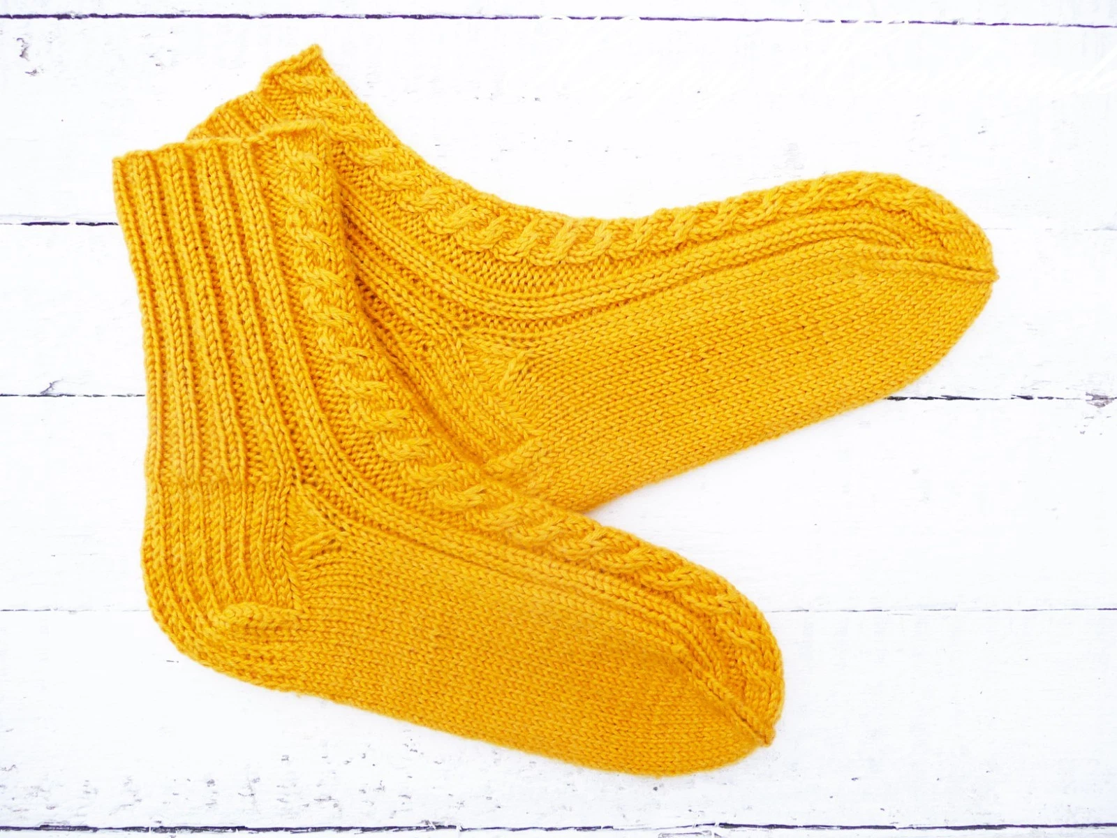 Hand Made Woman Socks Knit Yellow Wool size 37-38 (4-5 UK)