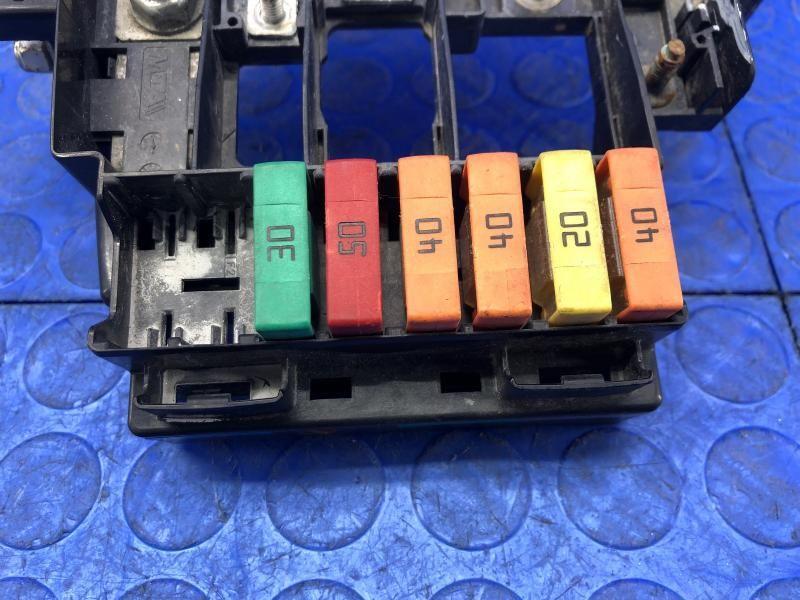 2016-2021 MCLAREN 570S OEM UNDER HOOD FUSE PANEL BATTERY BOX 13M0771CP
