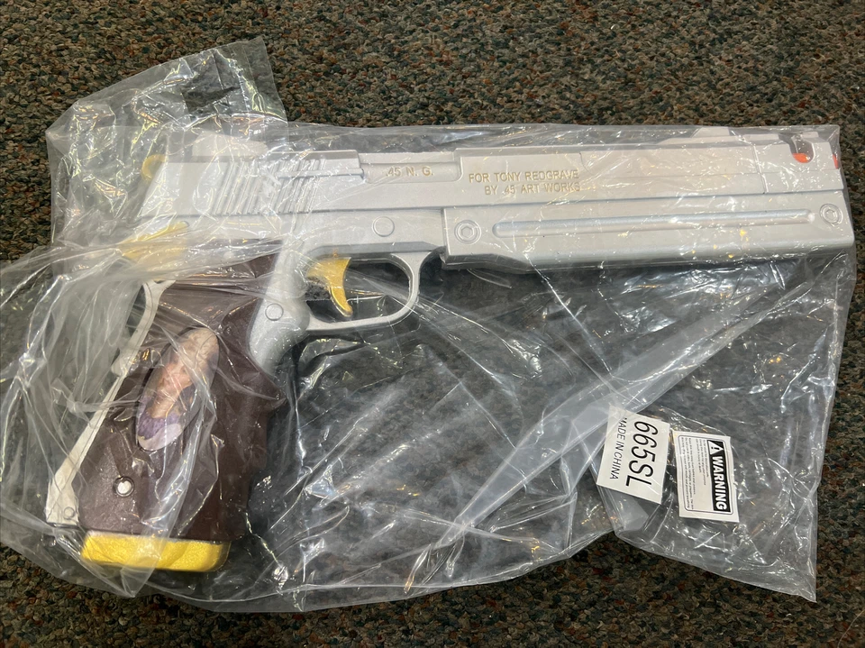 Devil May Cry Ébano y Marfil Par Dante 1:1 Pistola Accesorios Réplica Cosplay Espuma Foto 2 de 3